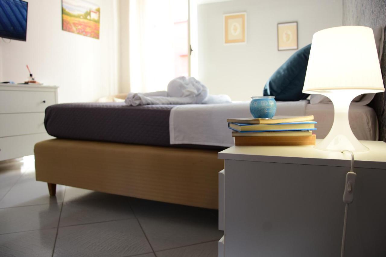Appartamento Scugnizzella Holiday House Napoli Esterno foto