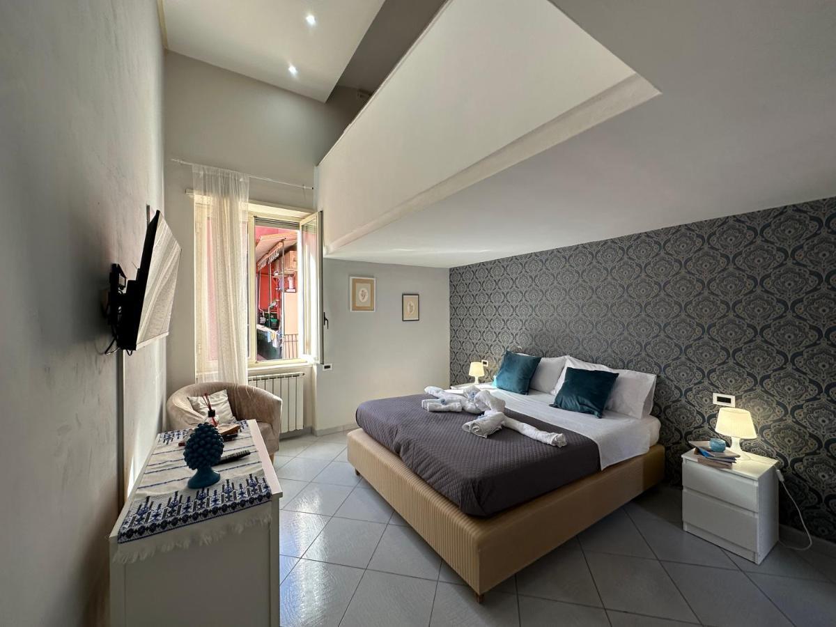 Appartamento Scugnizzella Holiday House Napoli Esterno foto