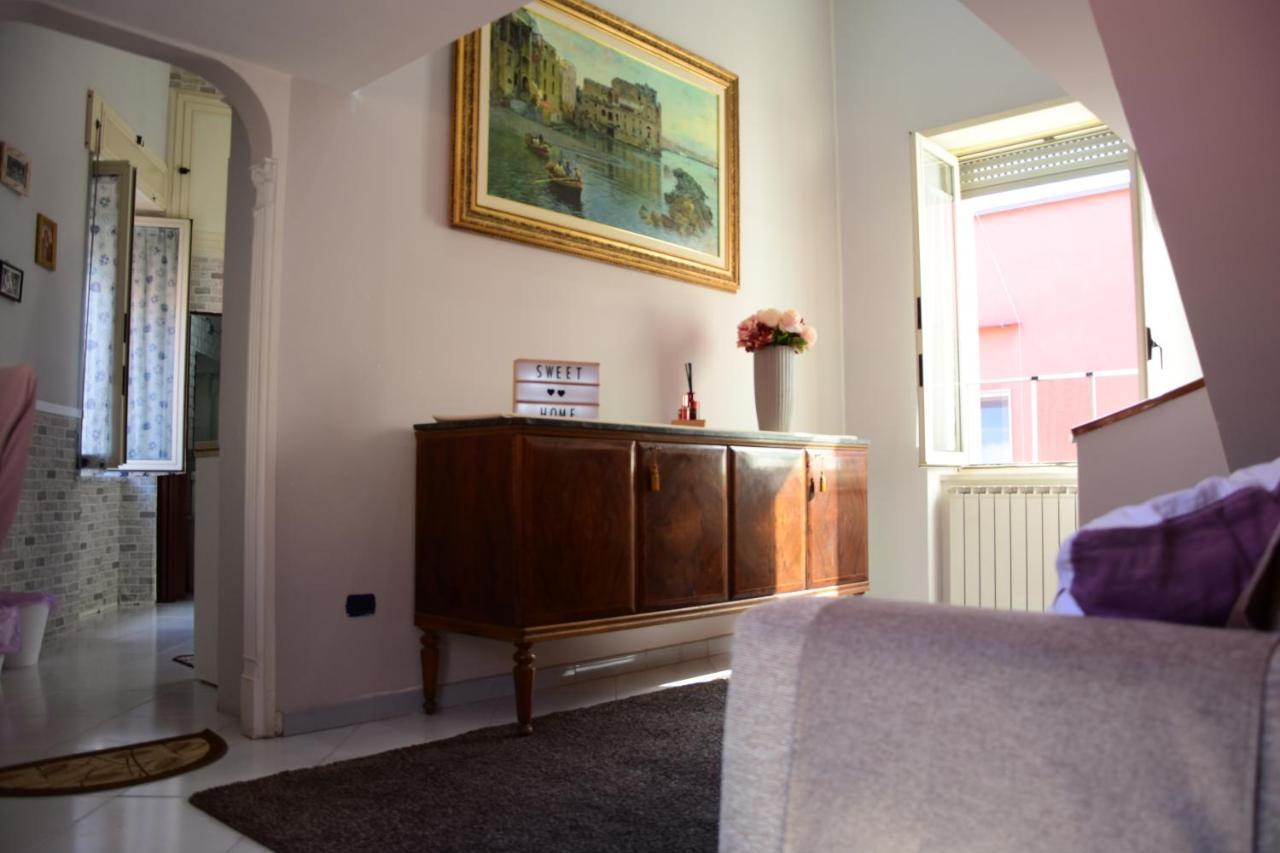 Appartamento Scugnizzella Holiday House Napoli Esterno foto