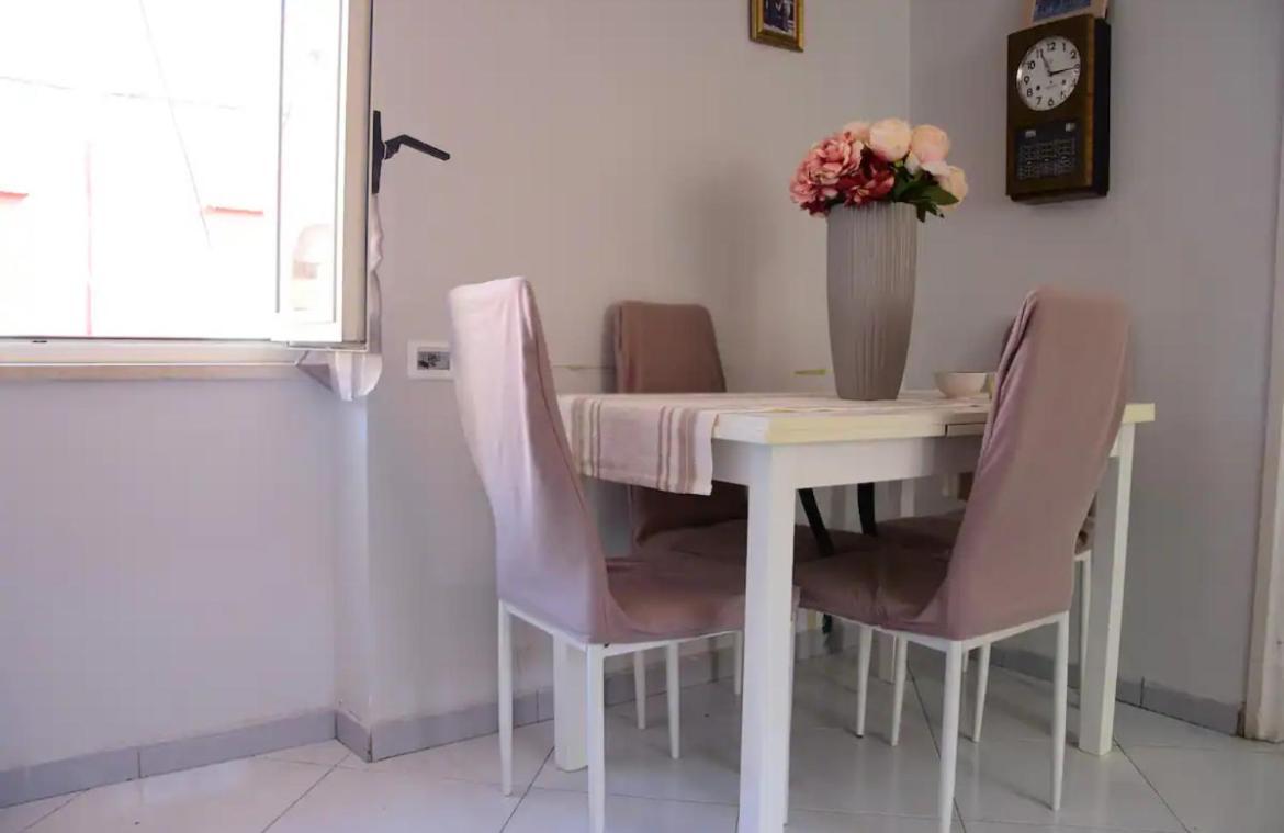 Appartamento Scugnizzella Holiday House Napoli Esterno foto