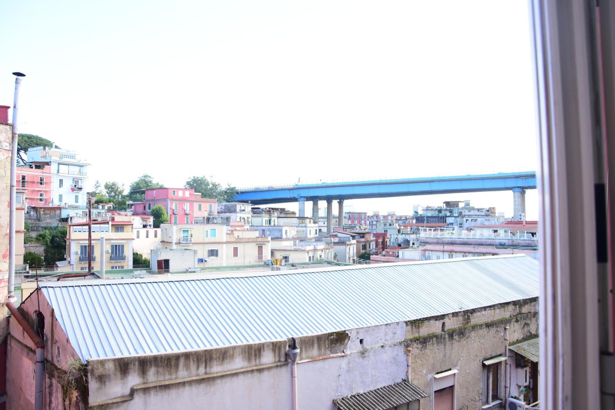 Appartamento Scugnizzella Holiday House Napoli Esterno foto
